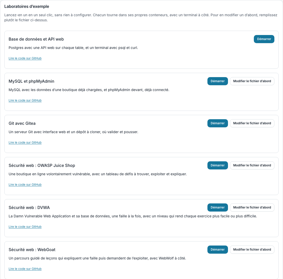 La carte Laboratoires d’exemple de la page Conteneur, qui liste chaque lab prêt à l’emploi avec un bouton Démarrer, un bouton Modifier le fichier d’abord et un lien vers son code sur GitHub